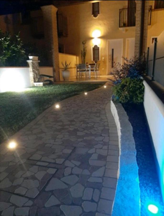 Sotto Il Portico Home Tezze sul Brenta Bagian luar foto